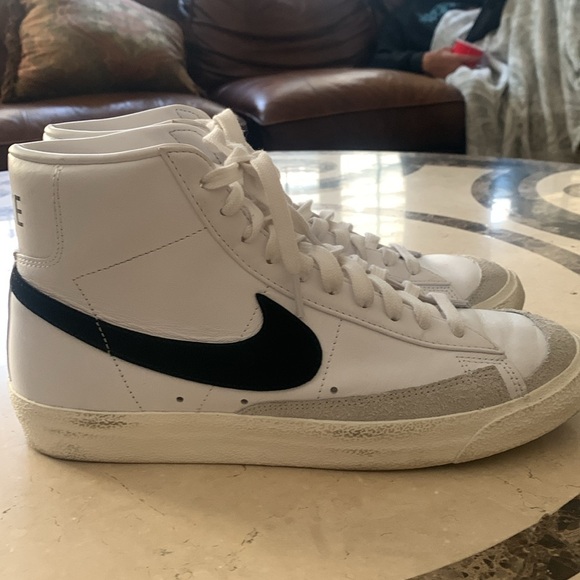 Men’s Nike Blazers Mid 77 vintage shoes - Picture 4 of 5